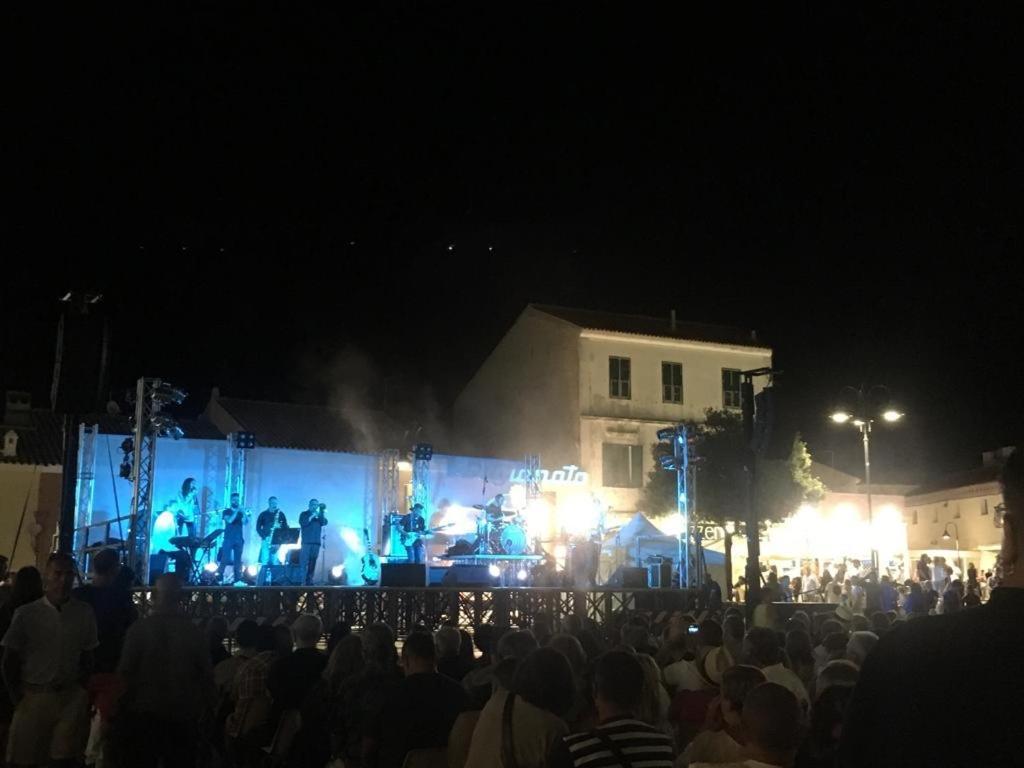 B&B Unique Art Santa Teresa Gallura Dış mekan fotoğraf